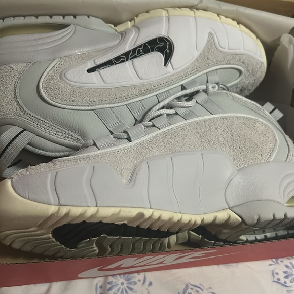 Air max penny 1 brand new with box size 9.5 - Picture 2 of 6